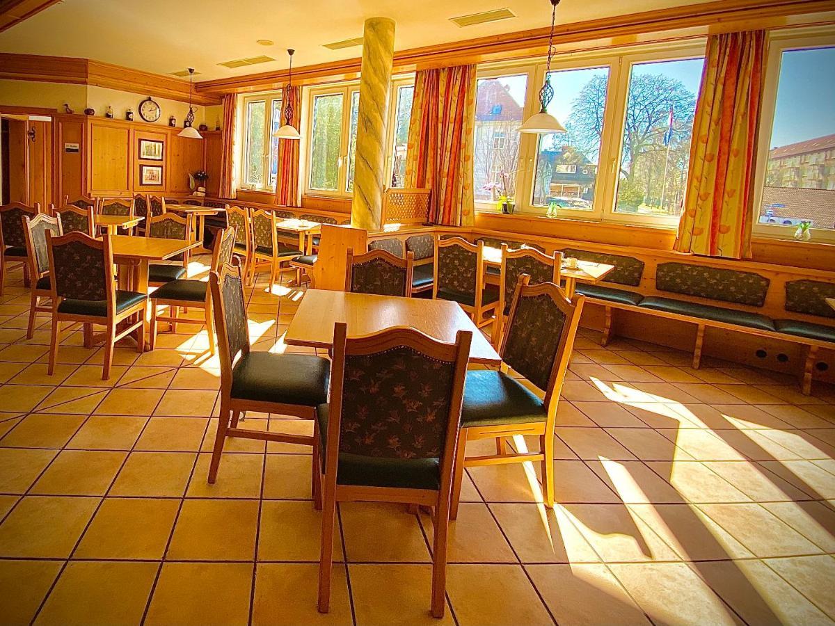 Meister Baer Hotel Wettiner Hof غلاوخاو المظهر الخارجي الصورة