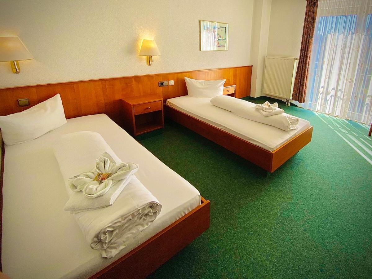 Meister Baer Hotel Wettiner Hof غلاوخاو المظهر الخارجي الصورة